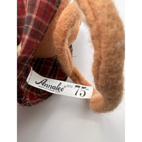 Annalee Storybook Mouse Martha Cratchet Dickens Christmas Carol Doll 2010 - Picture 5 of 8